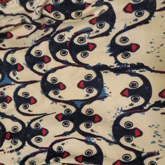 Lularoe leggings OS - Picture 4 of 5